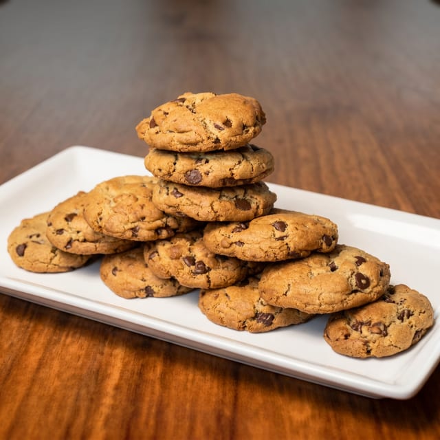 GF Chocolate Chip Cookie W/ Walnuts.
